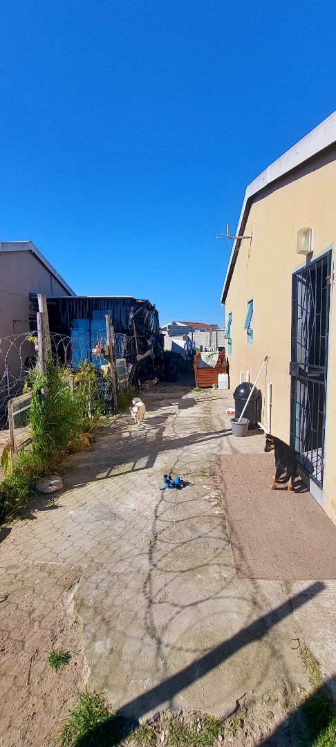 2 Bedroom Property for Sale in Kuils River South Western Cape